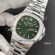 Replica Patek Philippe Nautilus 5711 green dial (2)_th.jpg